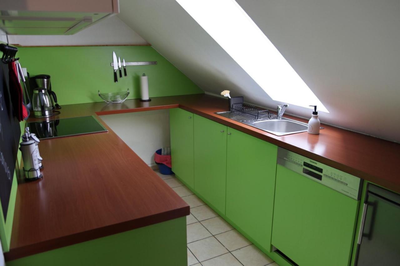 Privatzimmer Mit Eigenem Bad Und Kueche Burgwedel  Exterior photo